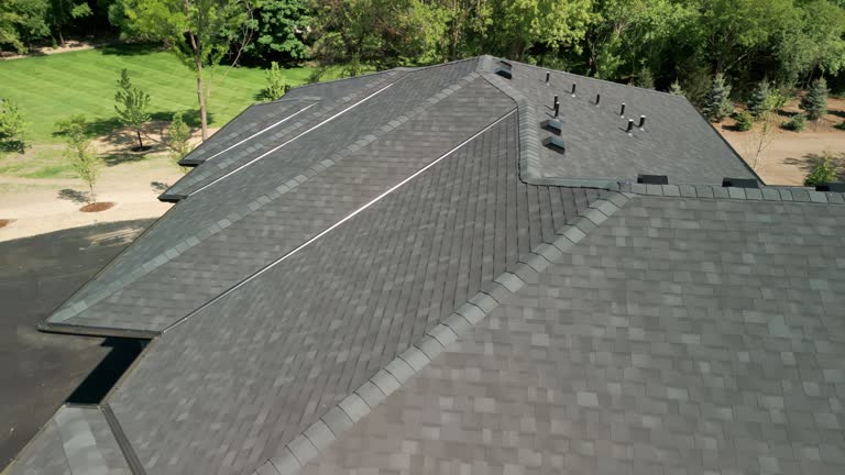 Best Emergency Roof Repair Services  in Scottsbluff, NE